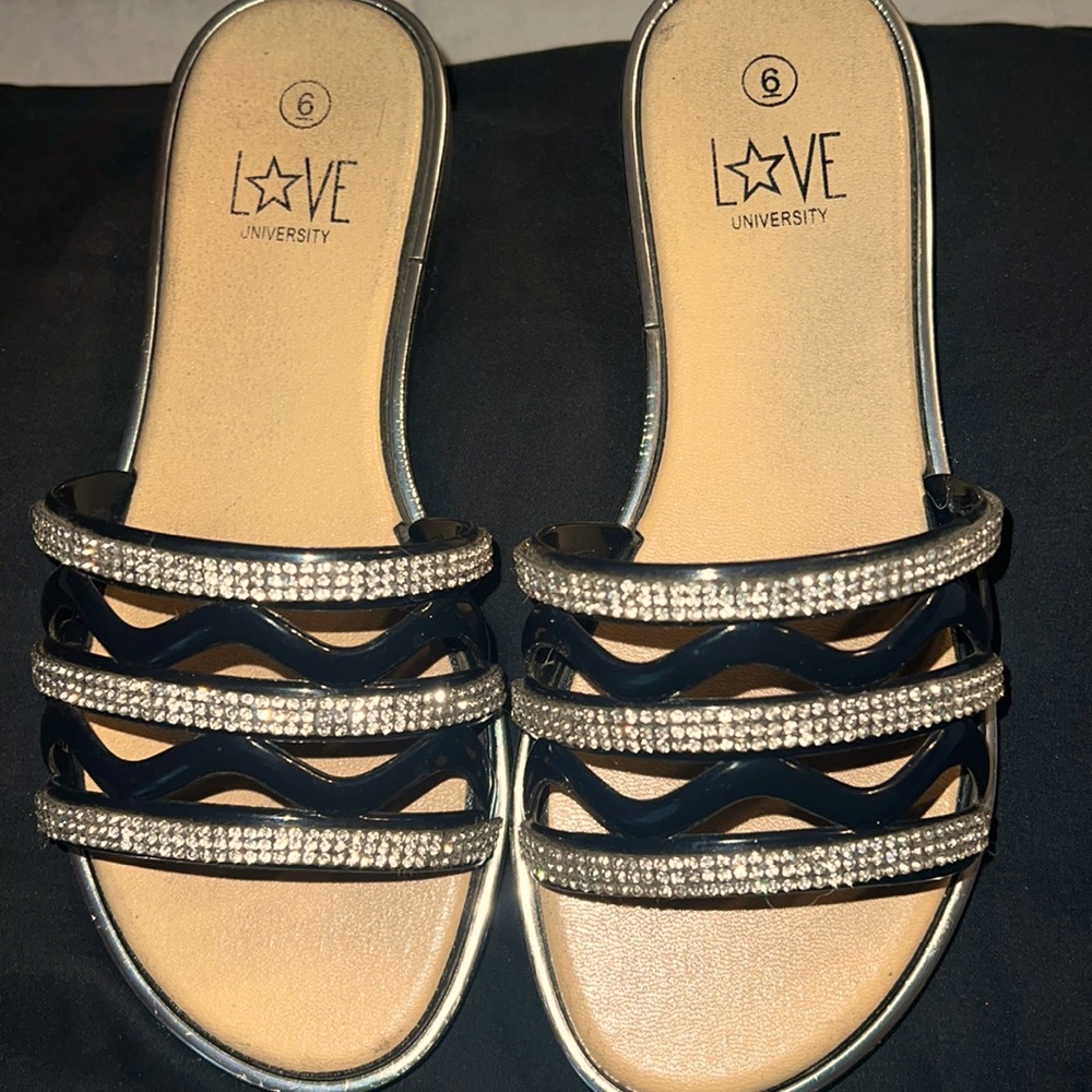 Slide in sandals by Love university size 6